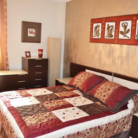 Apartamento Acogedor, Excelente Ubicacion, 10 Min Centro Appartement Sevilla Buitenkant foto