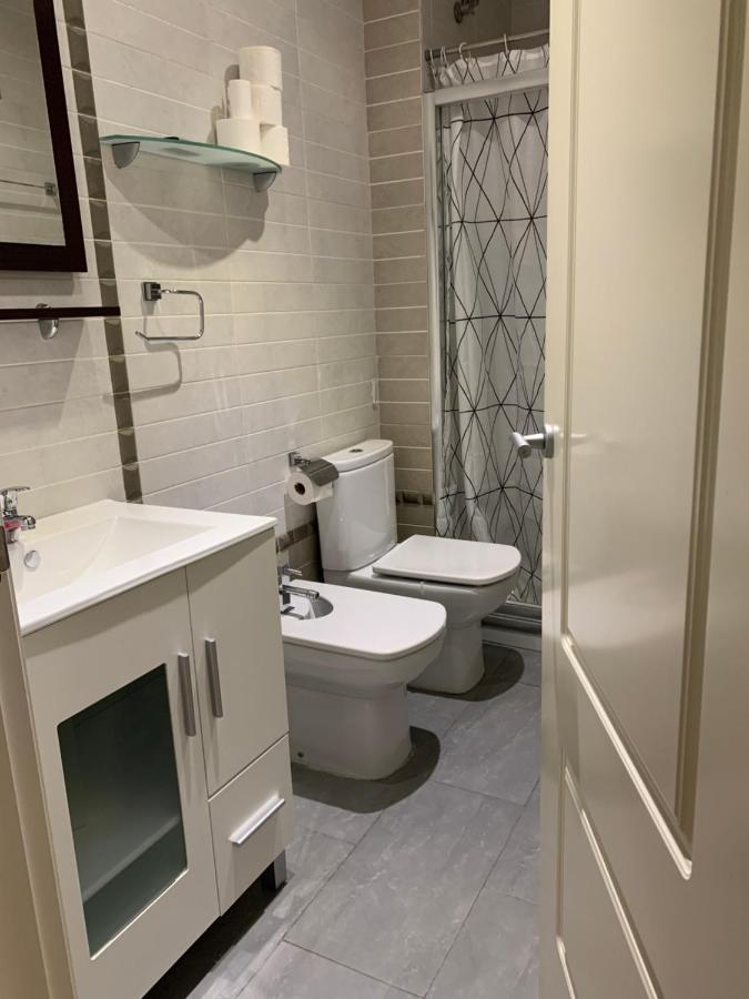 Apartamento Acogedor, Excelente Ubicacion, 10 Min Centro Appartement Sevilla Buitenkant foto