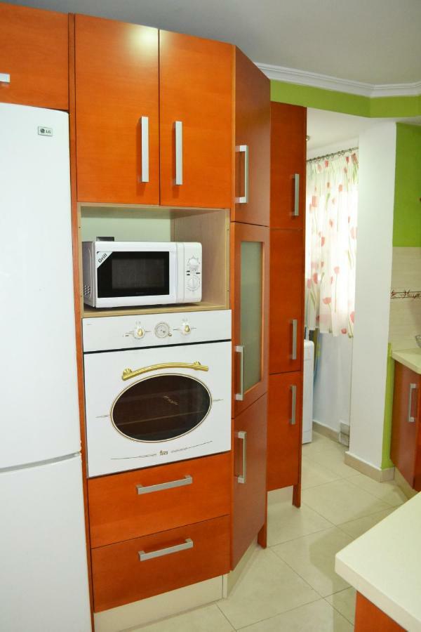 Apartamento Acogedor, Excelente Ubicacion, 10 Min Centro Appartement Sevilla Buitenkant foto