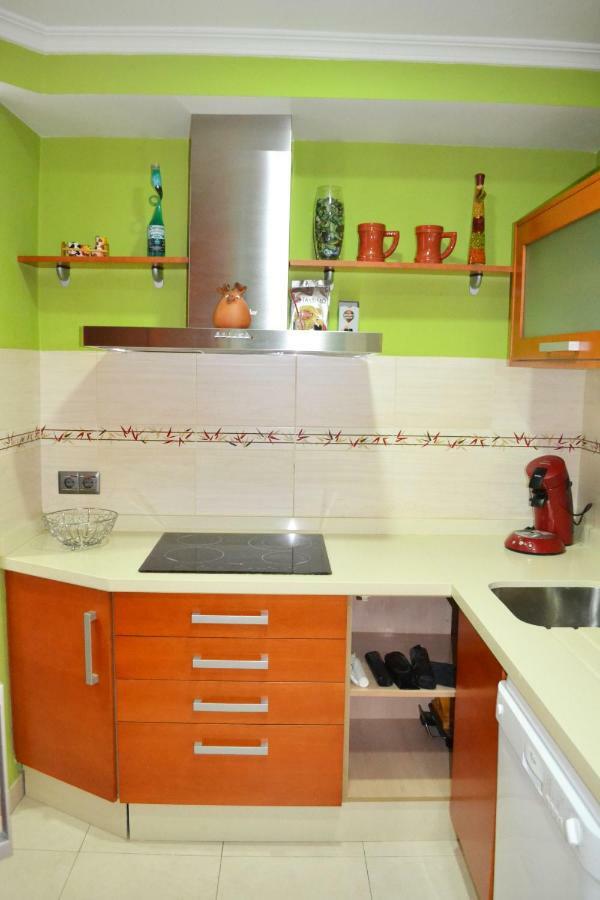 Apartamento Acogedor, Excelente Ubicacion, 10 Min Centro Appartement Sevilla Buitenkant foto
